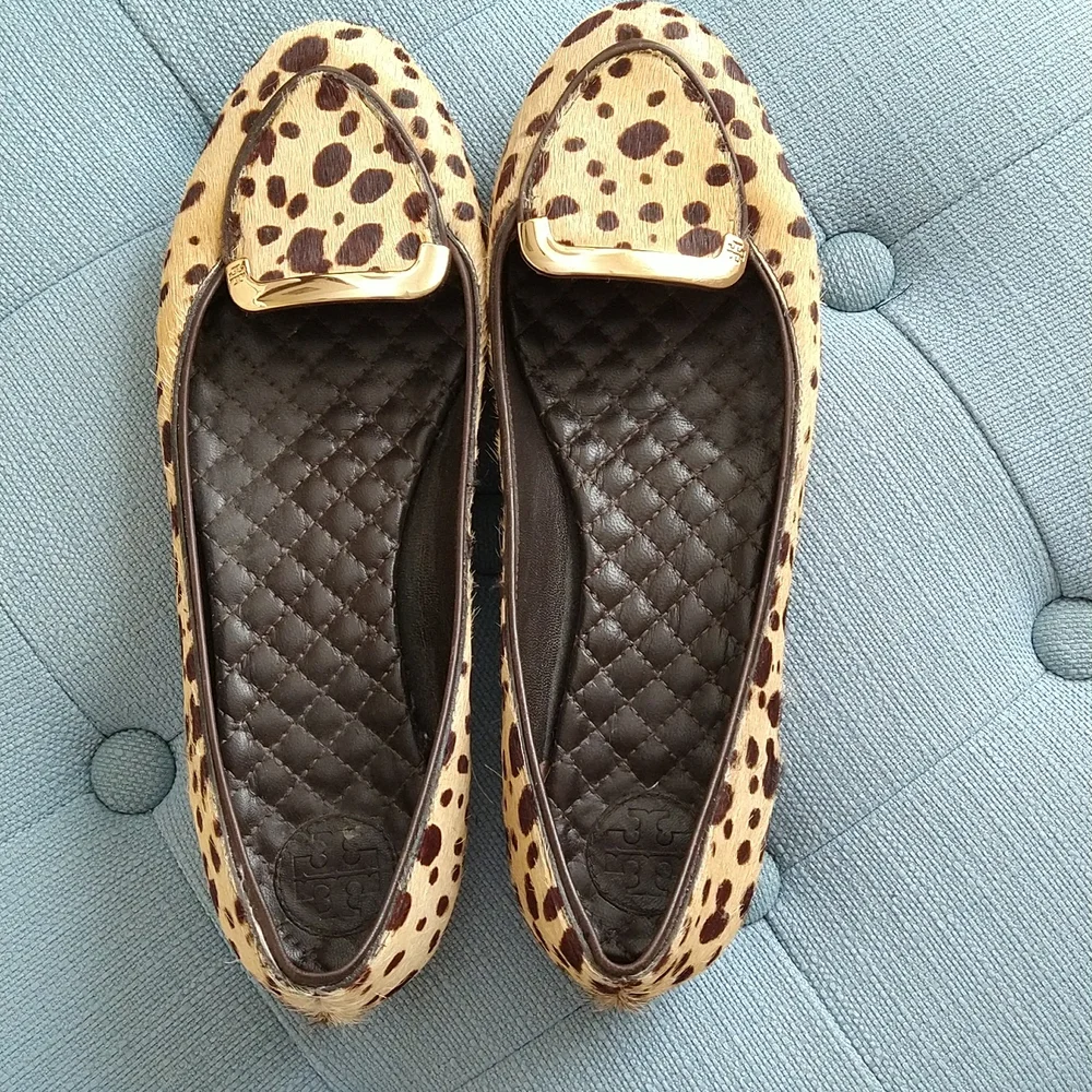 Tory Burch Leopard Print Leather Ballet Flats with Gold Hardware